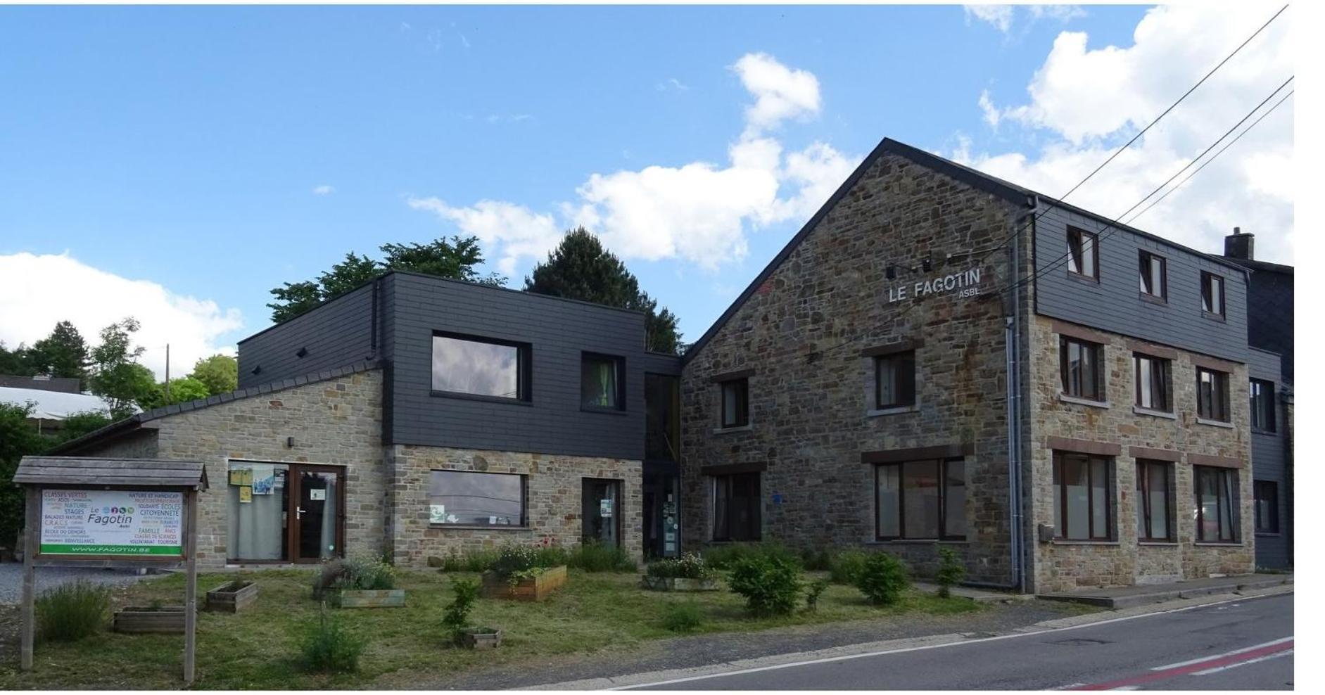 Le Fagotin - Youth Hostel Stoumont Kültér fotó